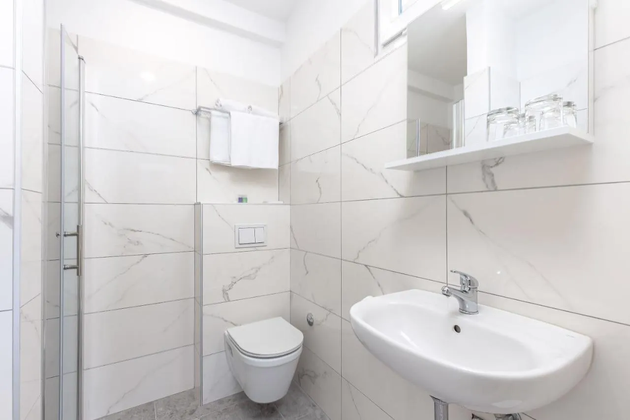 Paviljoni Slaven Hotel Selce